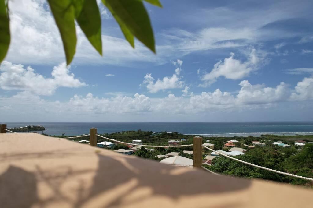 The Pearl - Spacious Air Conditioned 3Bd, 2Bth Villa With Gorgeous Views Old Road Exterior foto